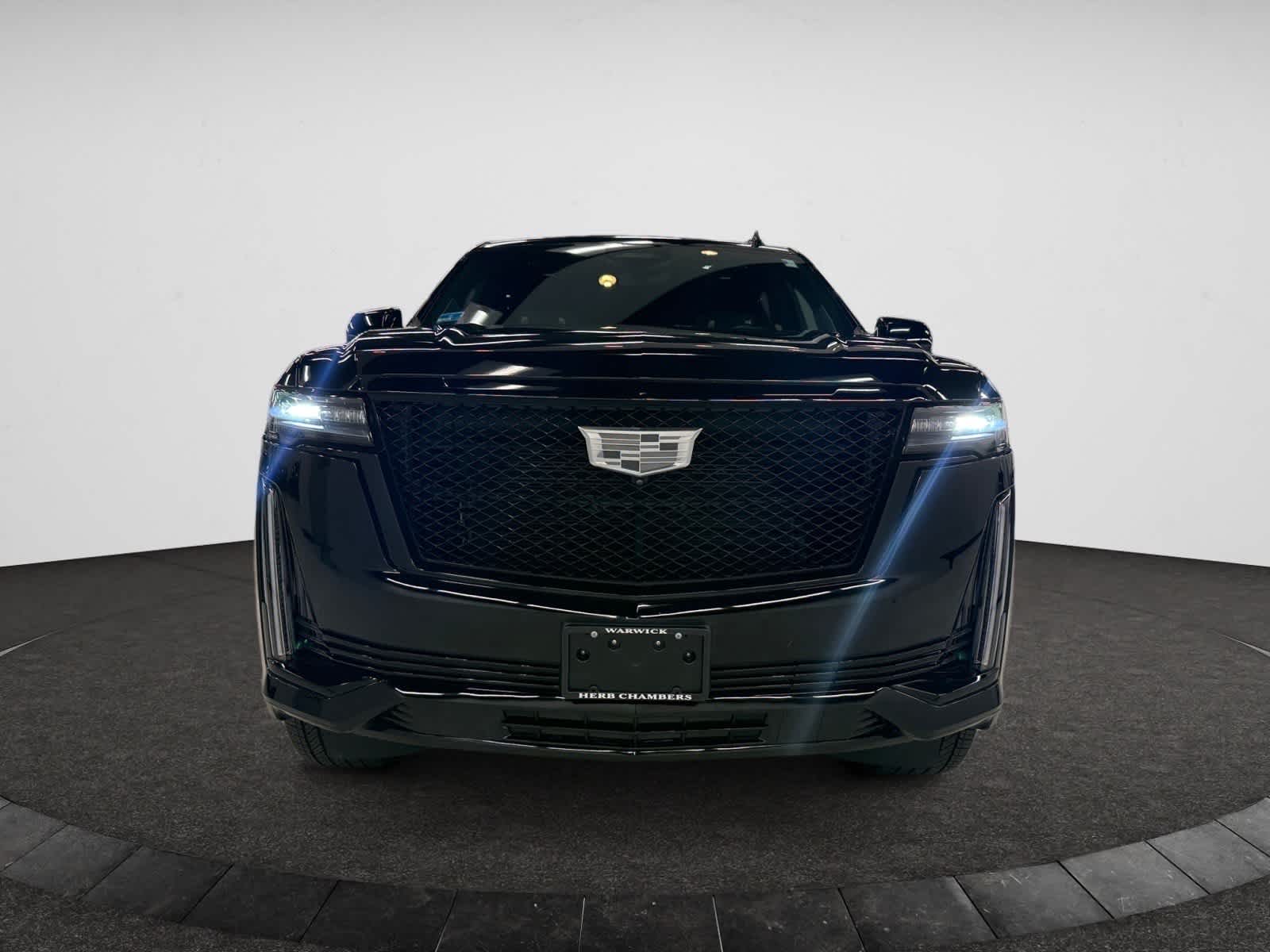 2024 Cadillac Escalade ESV Sport Platinum photo 2