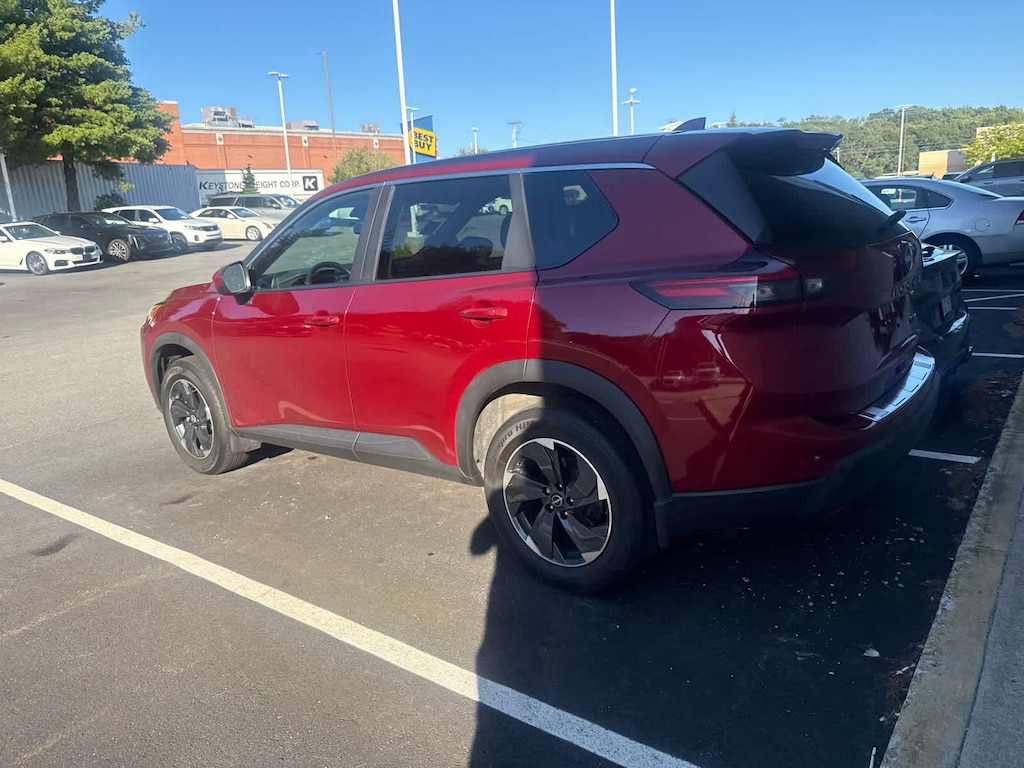 Used 2024 Nissan Rogue SV AWD SUV