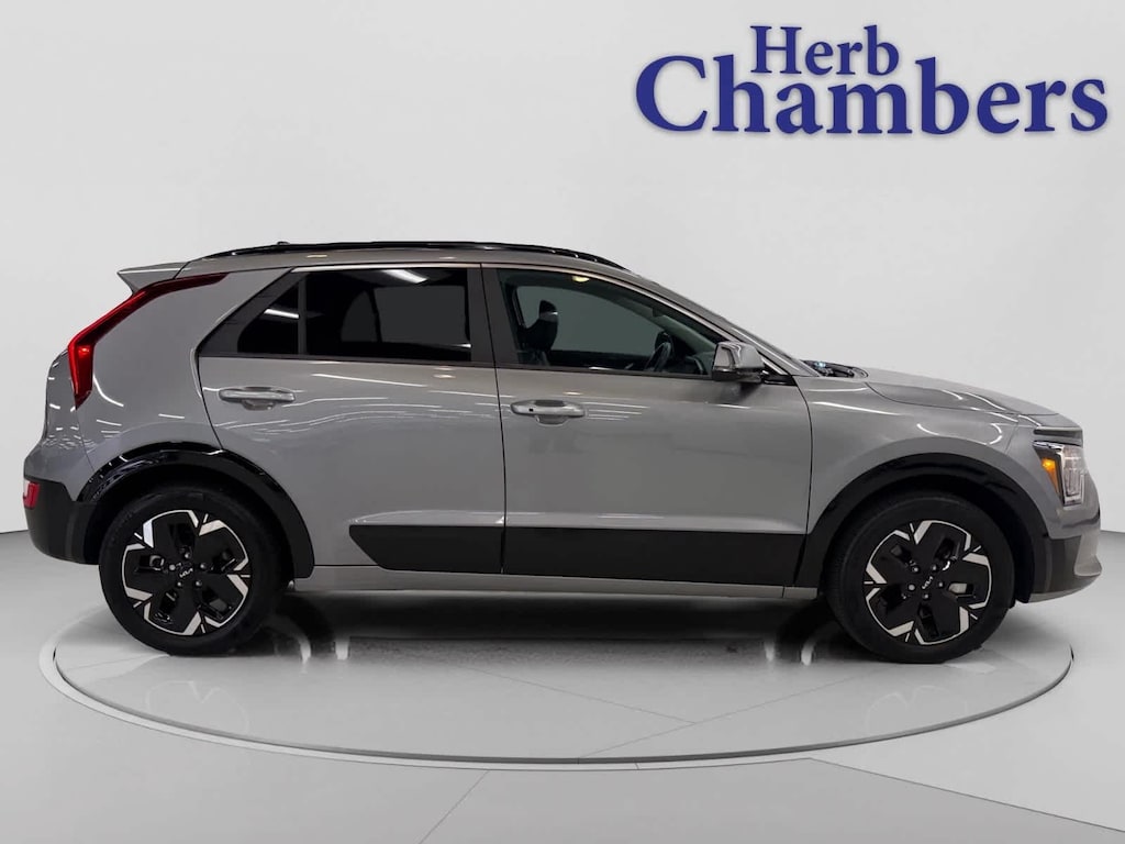 Used 2024 Kia Niro EV Wind FWD SUV