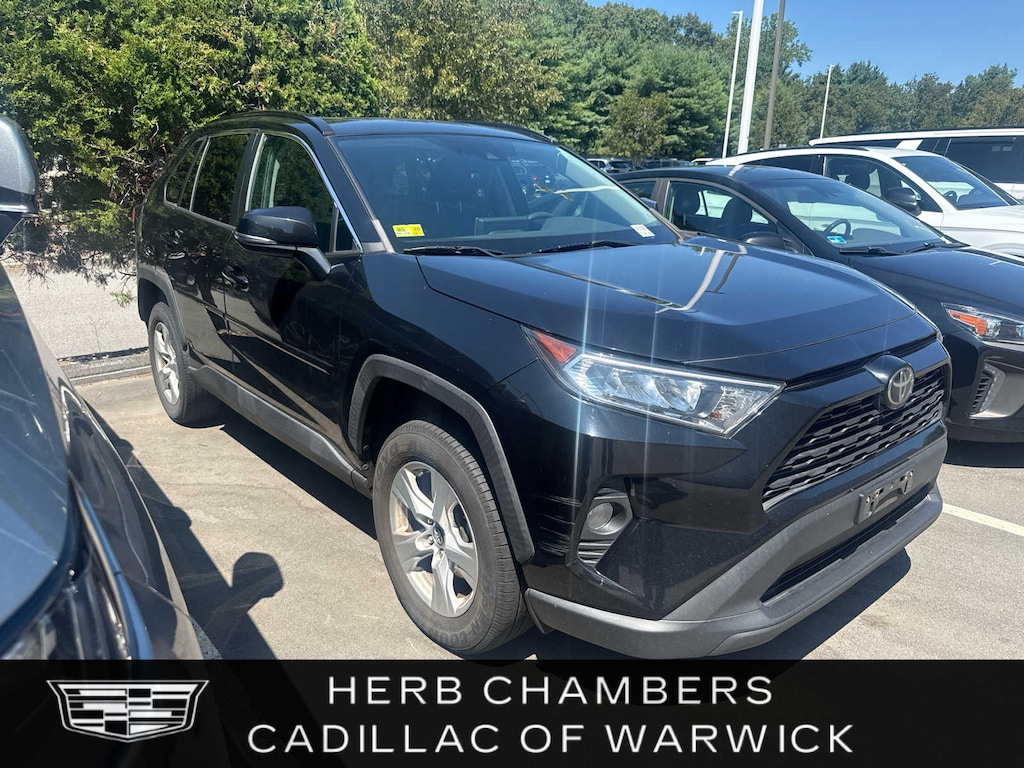 Used 2020 Toyota RAV4 XLE AWD w/ Convenience & Weather Packages Utility