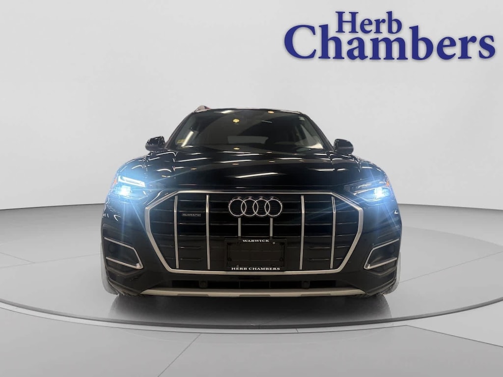 Used 2023 Audi Q5 Premium w/ Convenience Package & Panoramic Sunroof Utility