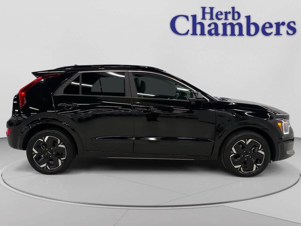Used 2024 Kia Niro EV Wind w/ Wind Preserve Package SUV