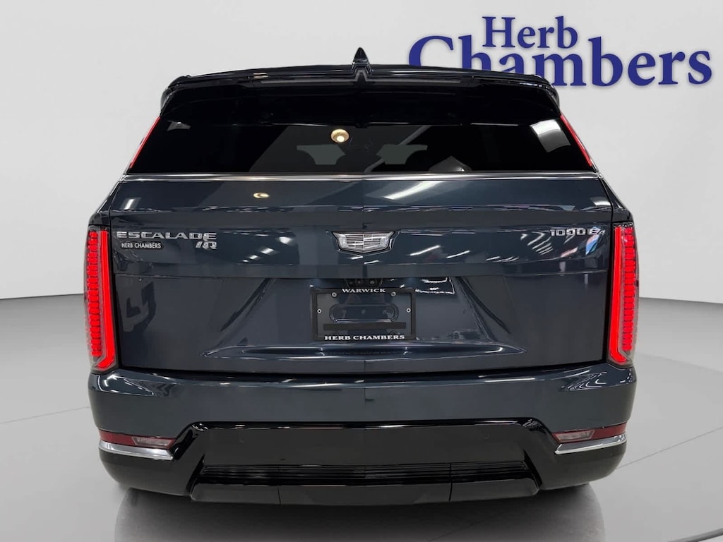 Used 2025 CADILLAC Escalade IQ Luxury 2 AWD SUV