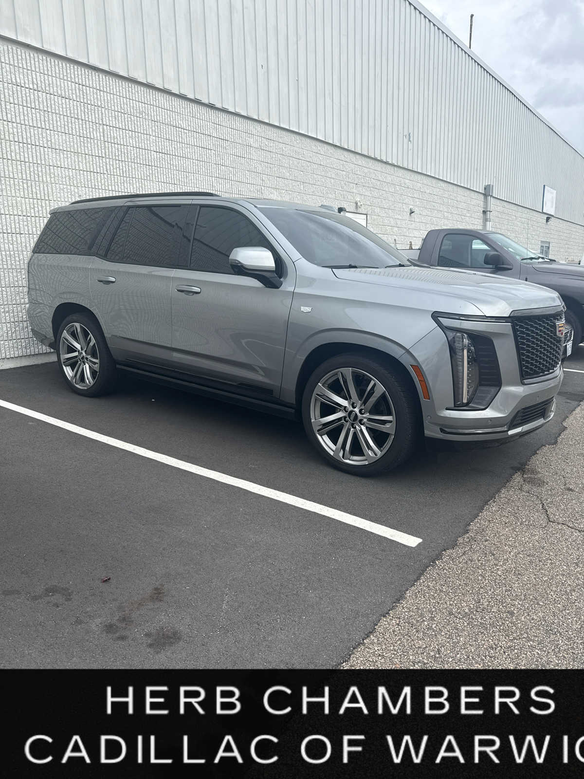 2025 Cadillac Escalade Sport's photo