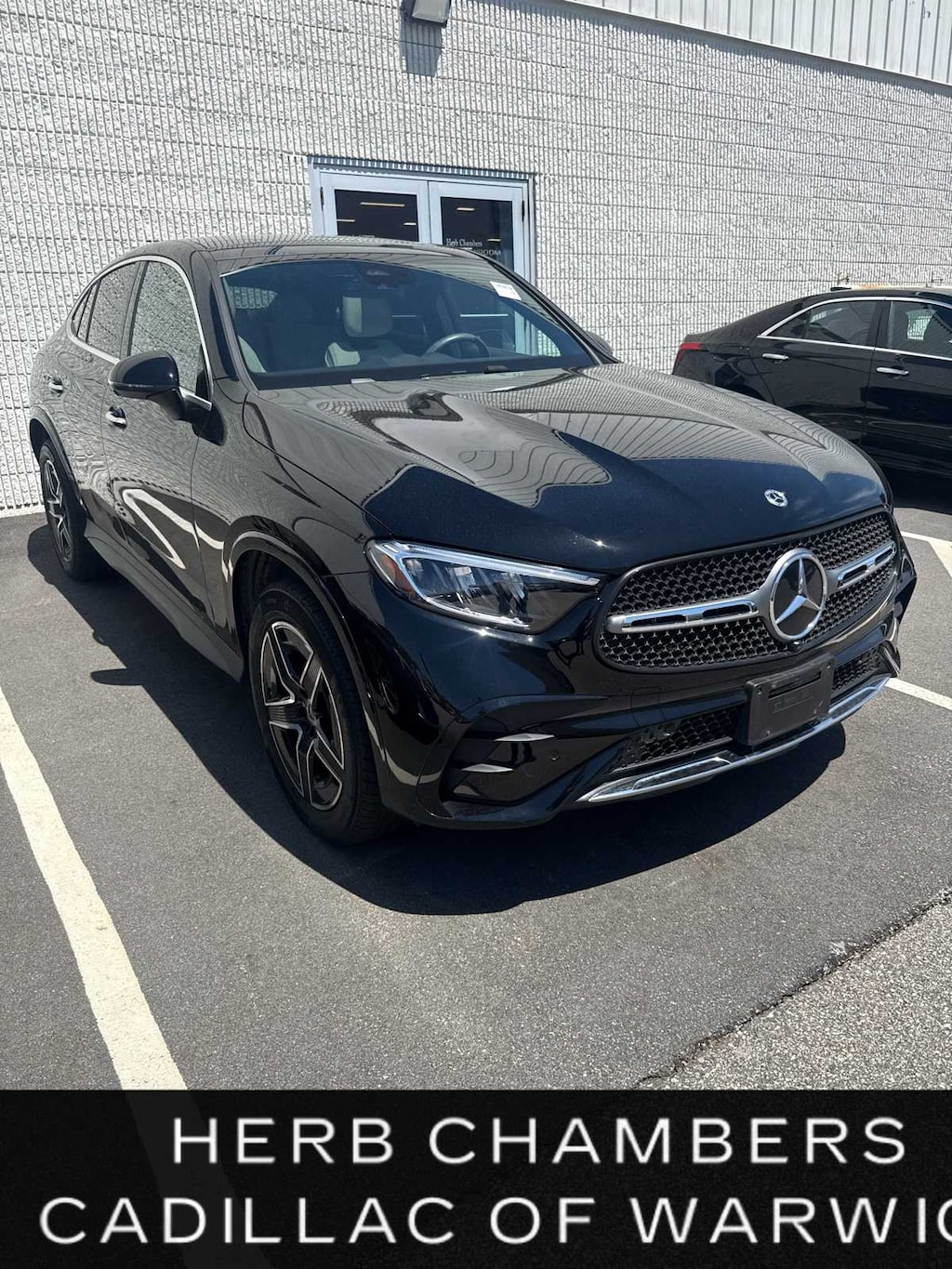 Used 2025 Mercedes-Benz GLC 4MATIC w/ AMG Line Package Sport Utility