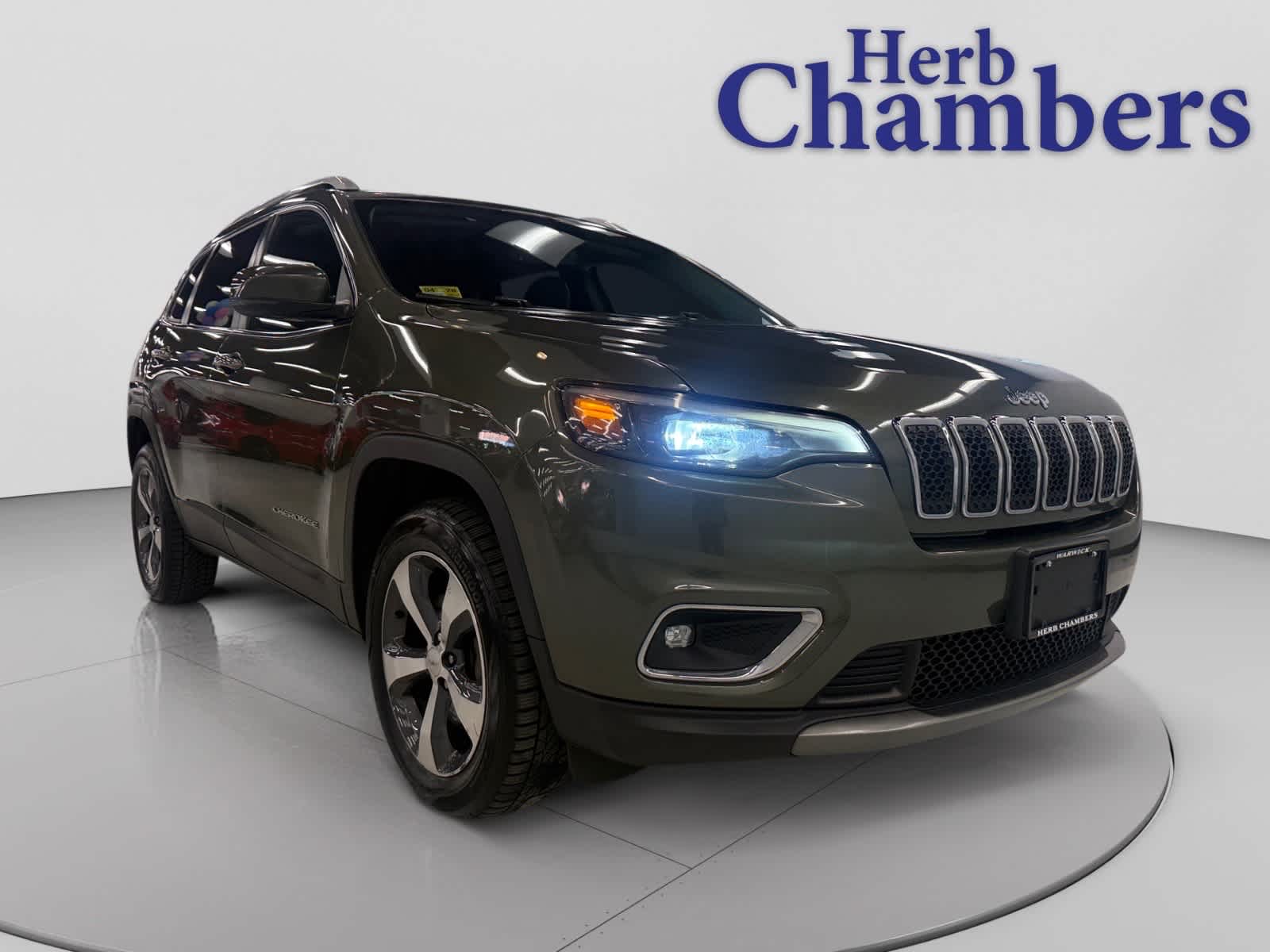 Used 2019 Jeep Cherokee Limited with VIN 1C4PJMDXXKD397223 for sale in Warwick, RI
