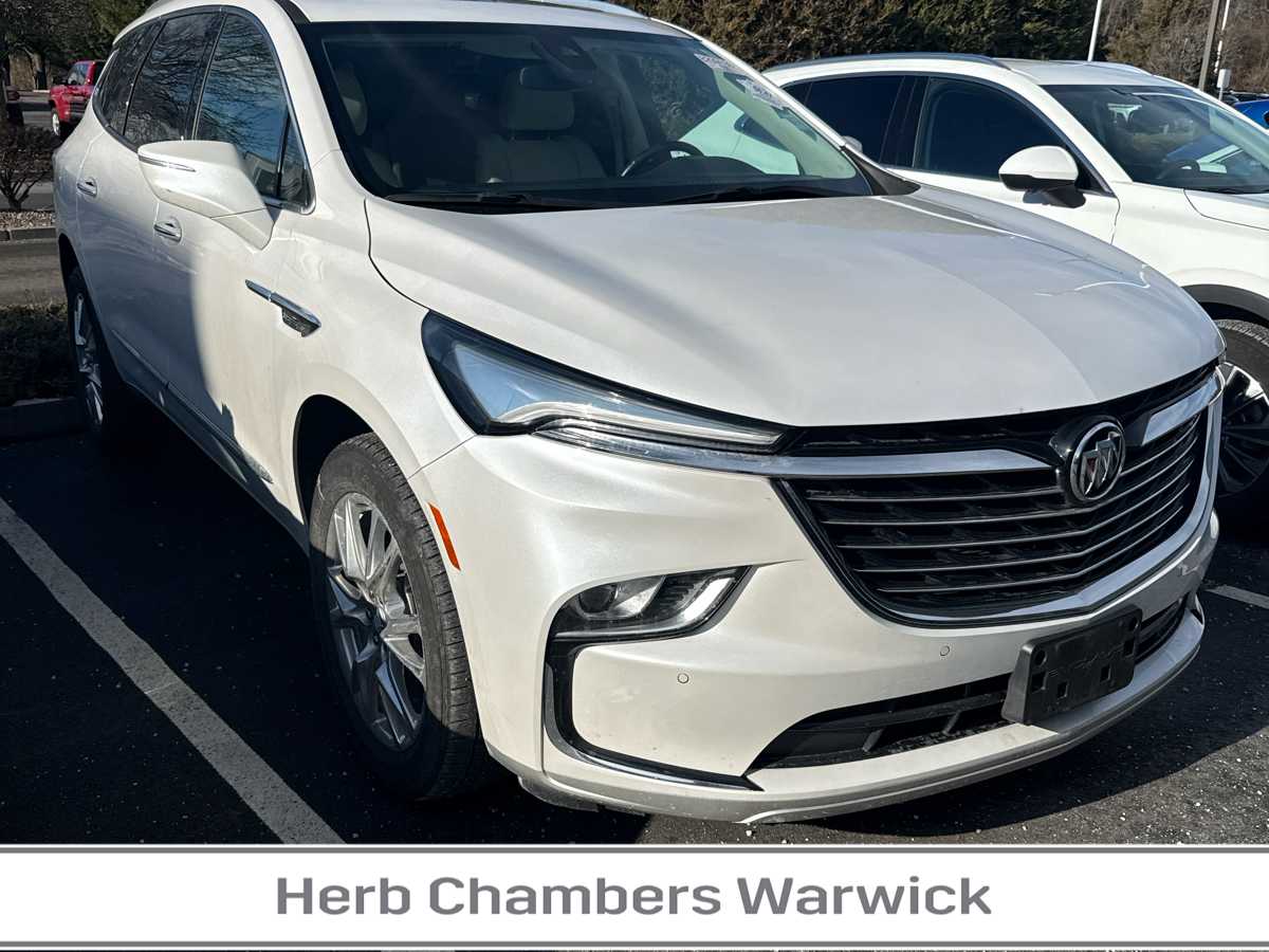 2023 Buick Enclave Essence AWD