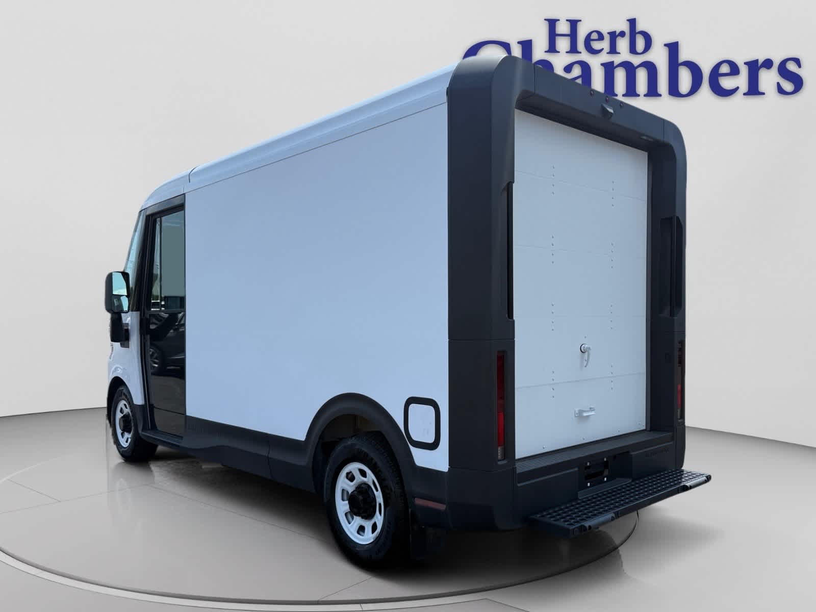 Used 2024 Chevrolet BrightDrop Zevo 400 with VIN 2G5ZJ2TY1R9101799 for sale in Warwick, RI