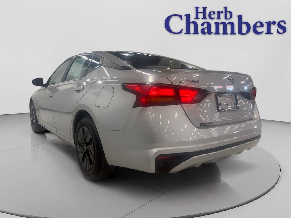 Used 2022 Nissan Altima 2.5 S FWD Sedan 4 Dr.