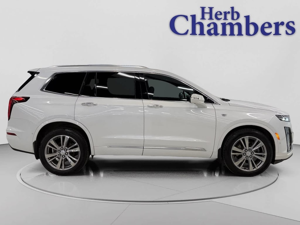 Used 2024 CADILLAC XT6 Premium Luxury w/ Driver Assist & Technology Packages SUV
