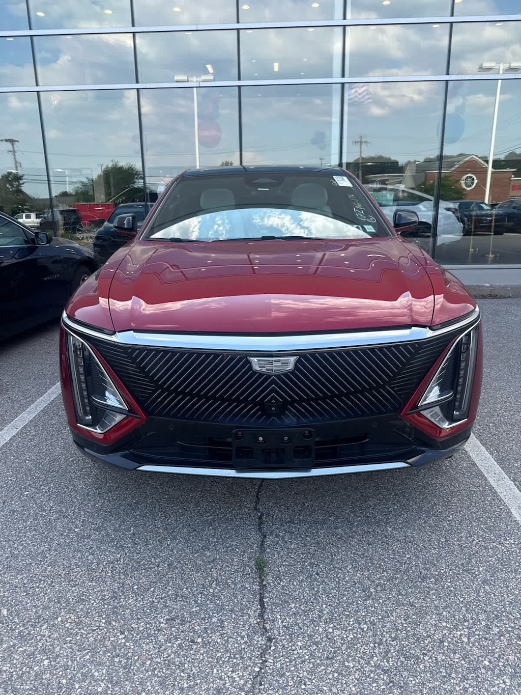 Used 2024 CADILLAC LYRIQ Luxury 1 AWD SUV