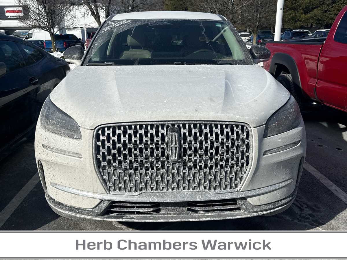 2023 Lincoln Corsair Base