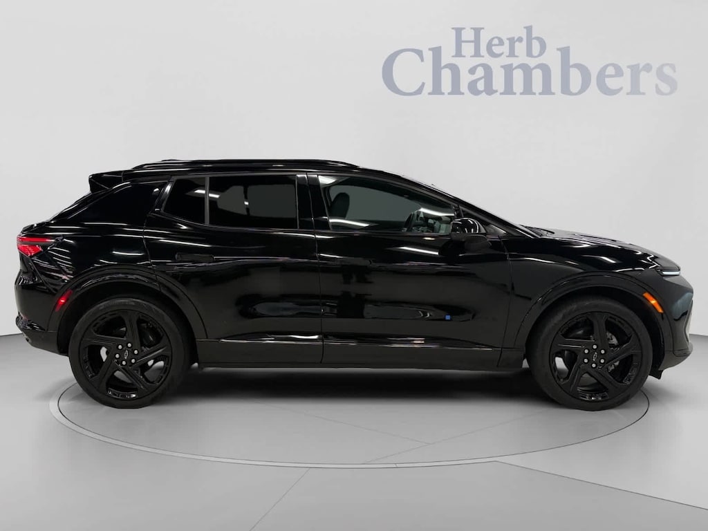 Used 2024 Chevrolet Equinox EV RS AWD SUV