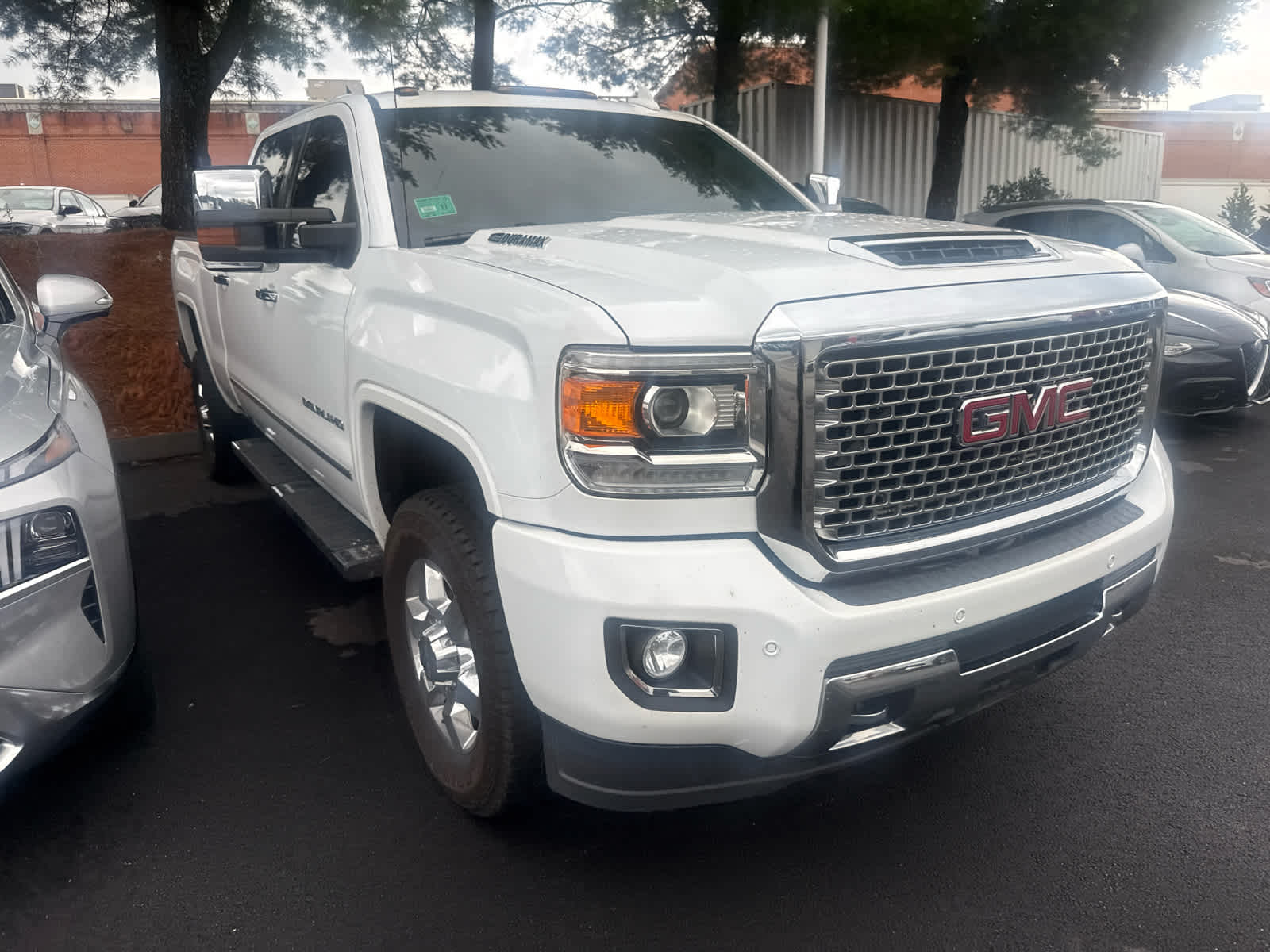 2017 GMC Sierra 3500 Denali HD Denali - Photo 6
