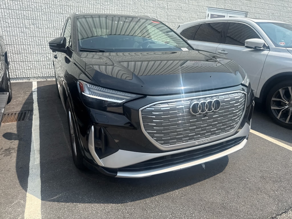 Used 2023 Audi Q4 e-tron quattro w/ Prestige Package Sport Utility