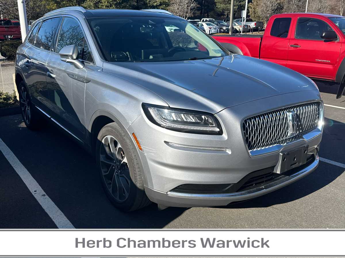 2022 Lincoln Nautilus Reserve's photo