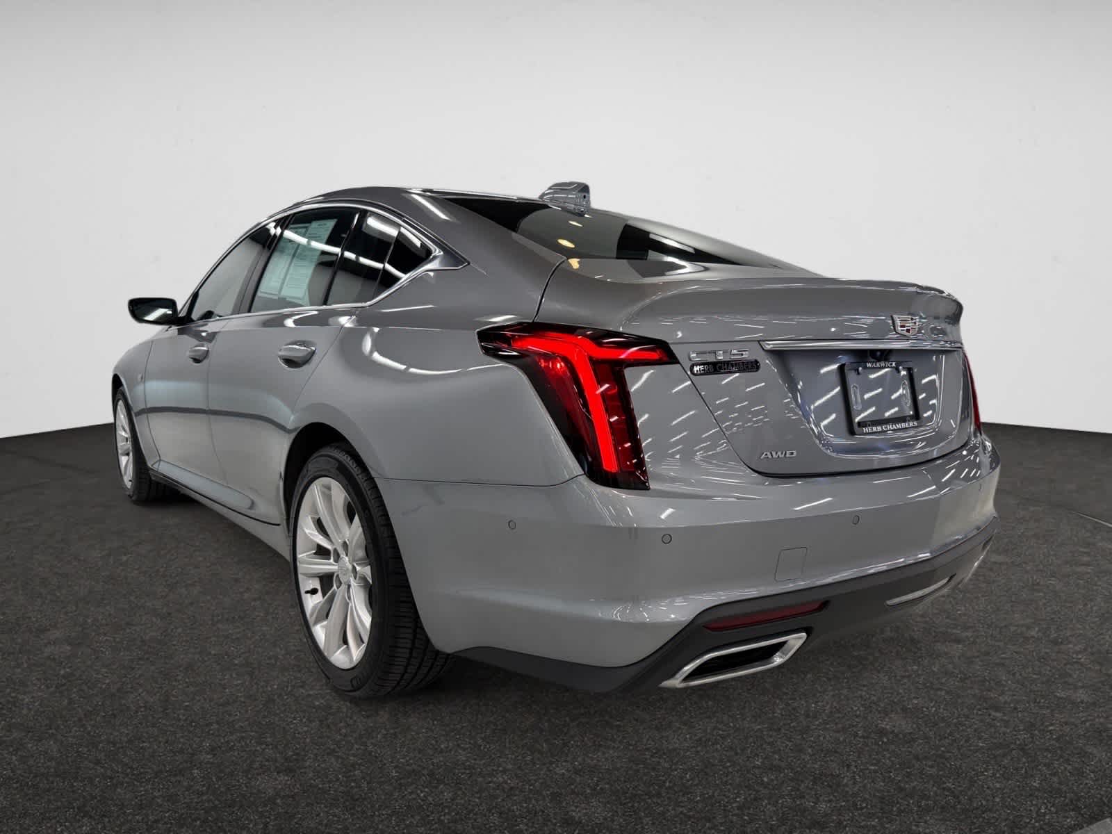 2025 Cadillac CT5 Premium Luxury photo 3
