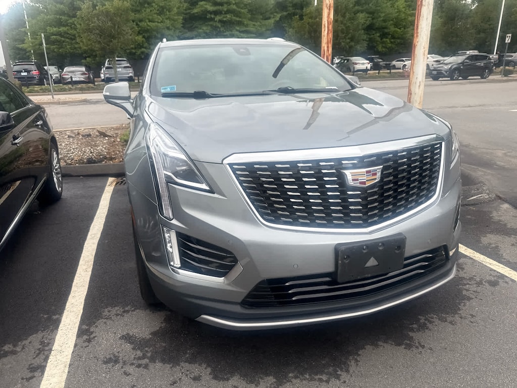 Used 2023 CADILLAC XT5 Premium Luxury FWD SUV