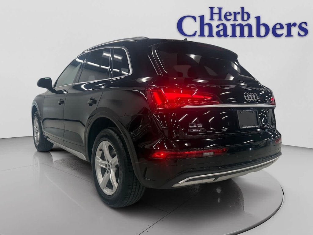 Used 2023 Audi Q5 Premium w/ Convenience Package & Panoramic Sunroof Utility