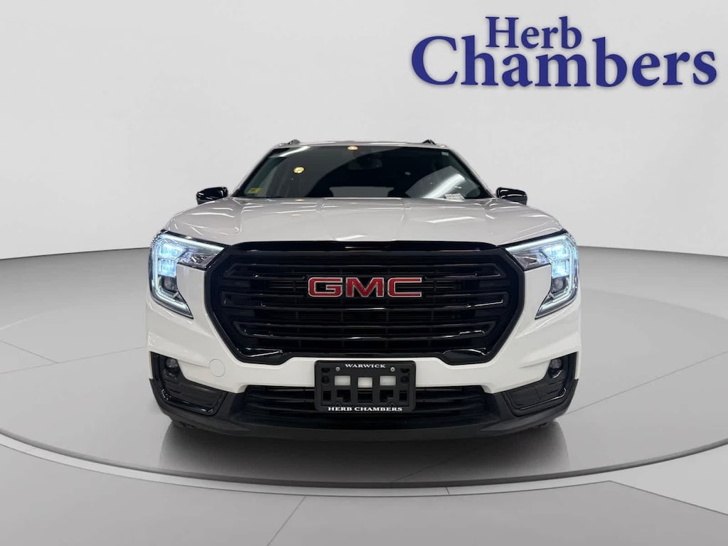Used 2024 GMC Terrain SLT AWD w/ Elevation Edition & Pro Safety Plus Packages SUV