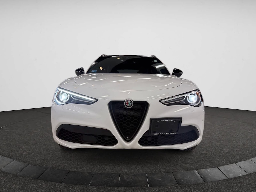 Used 2022 Alfa Romeo Stelvio Veloce