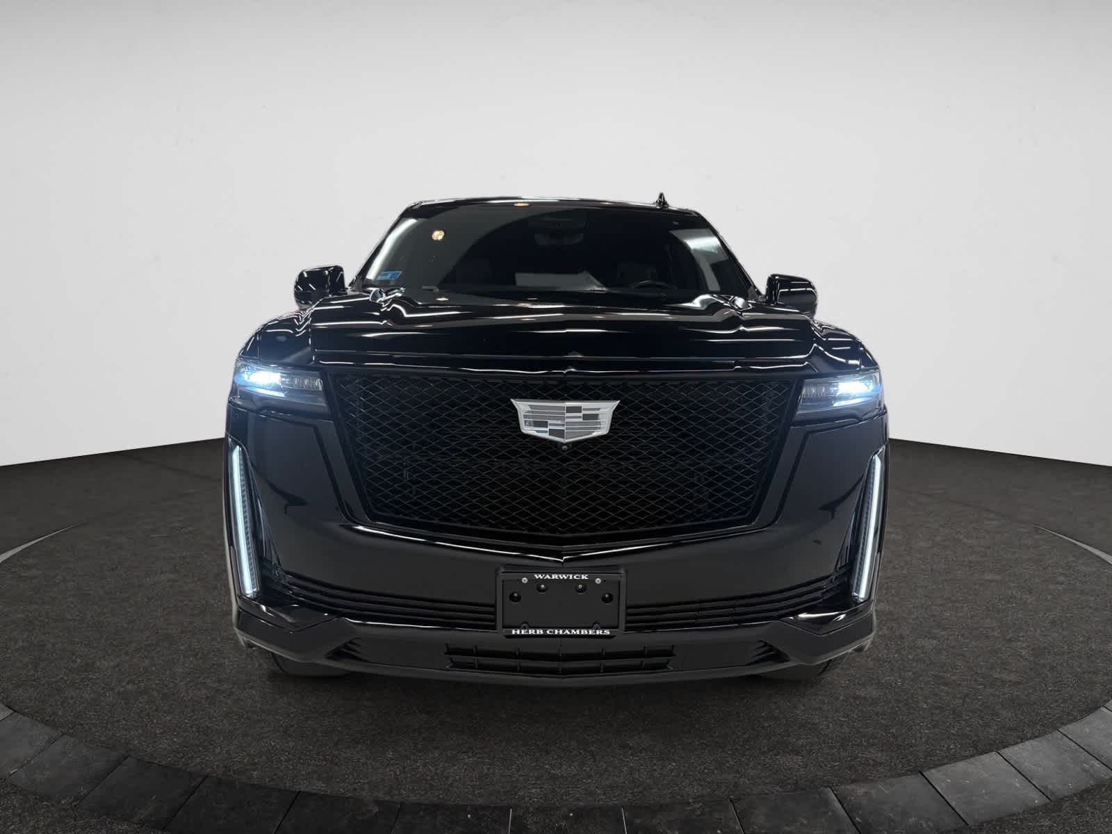 2024 Cadillac Escalade Sport photo 3