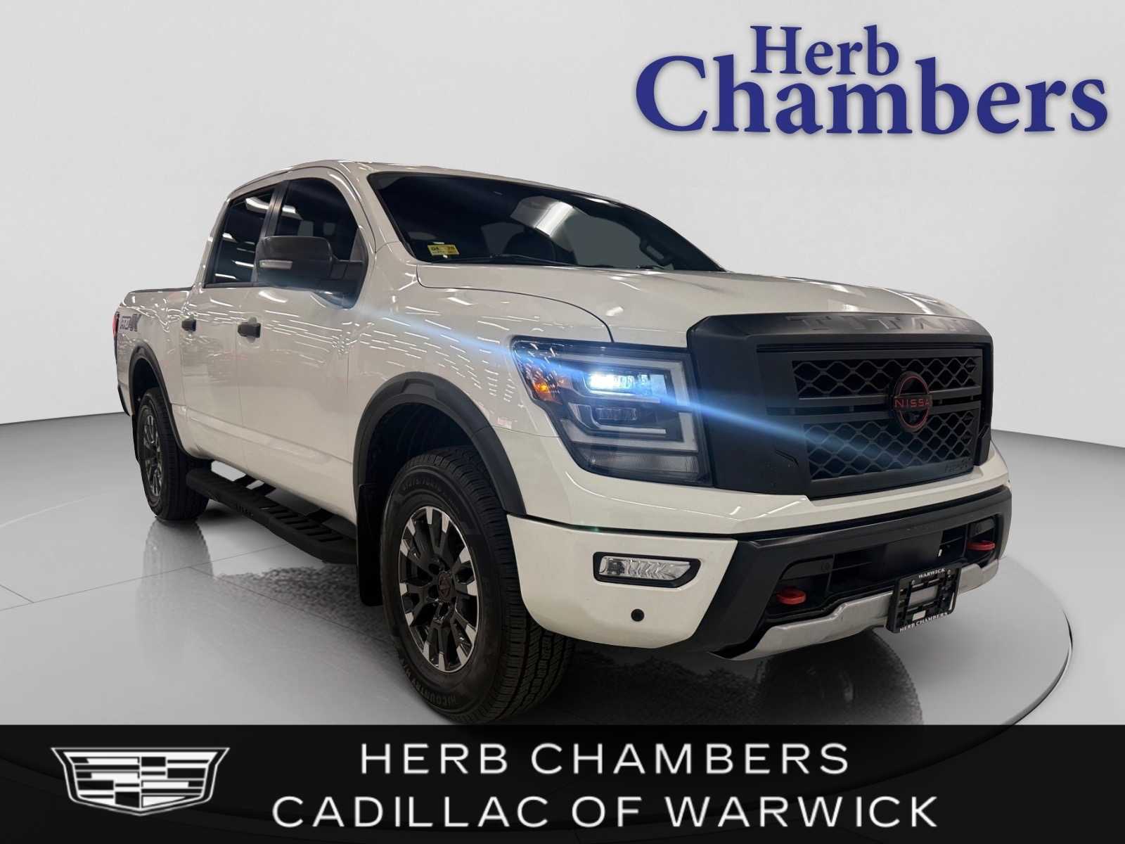 2023 Nissan Titan