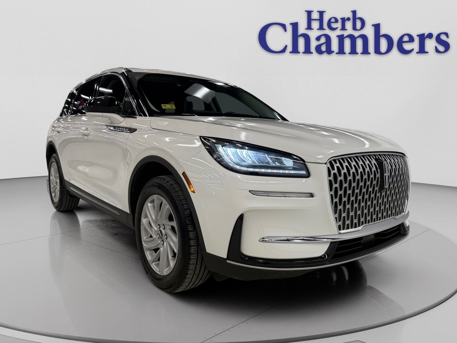 2023 Lincoln Corsair Base