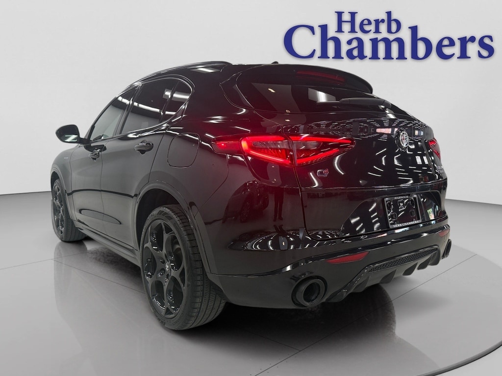 Used 2022 Alfa Romeo Stelvio Veloce Utility