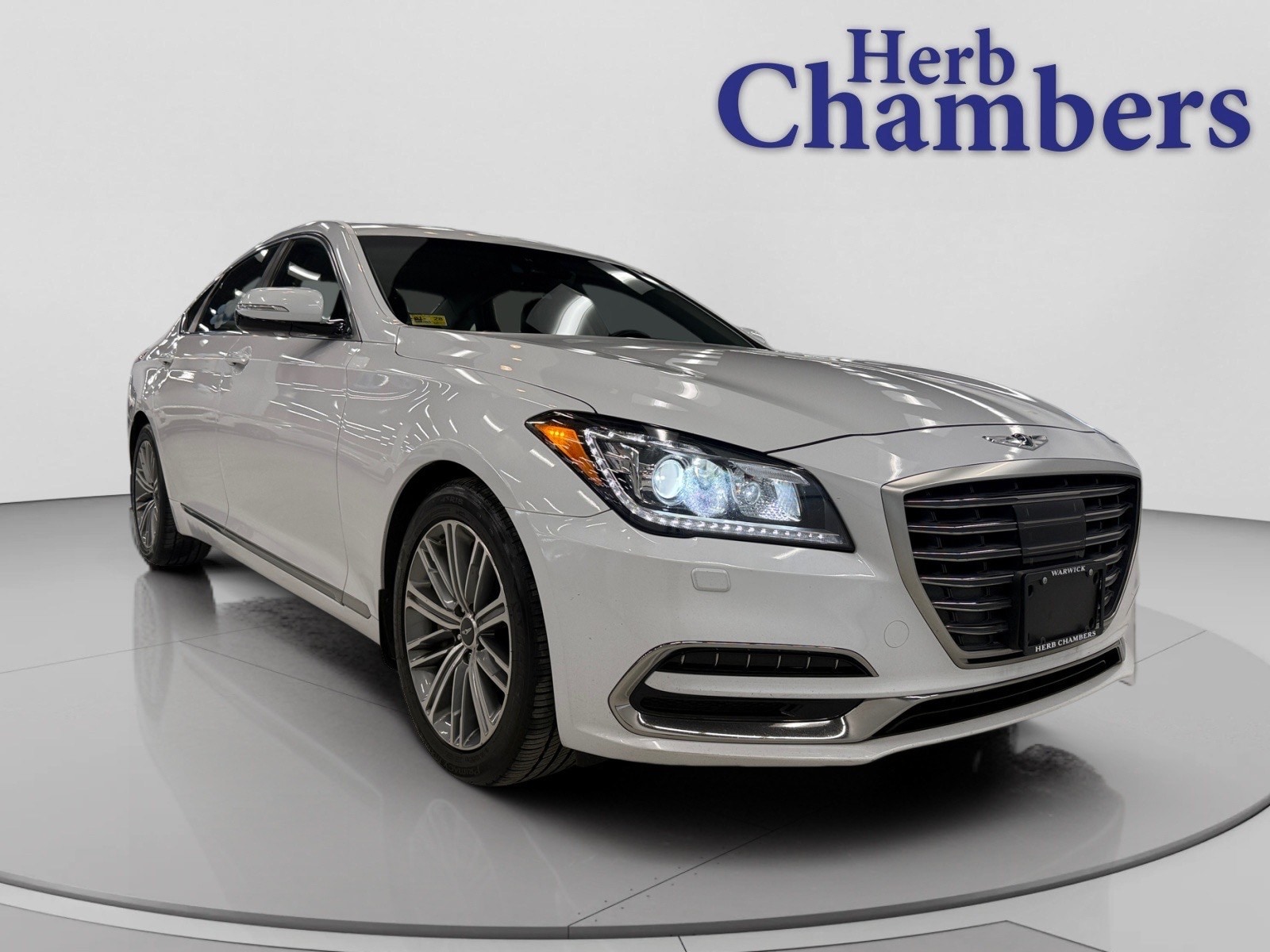 2018 GENESIS G80 Base