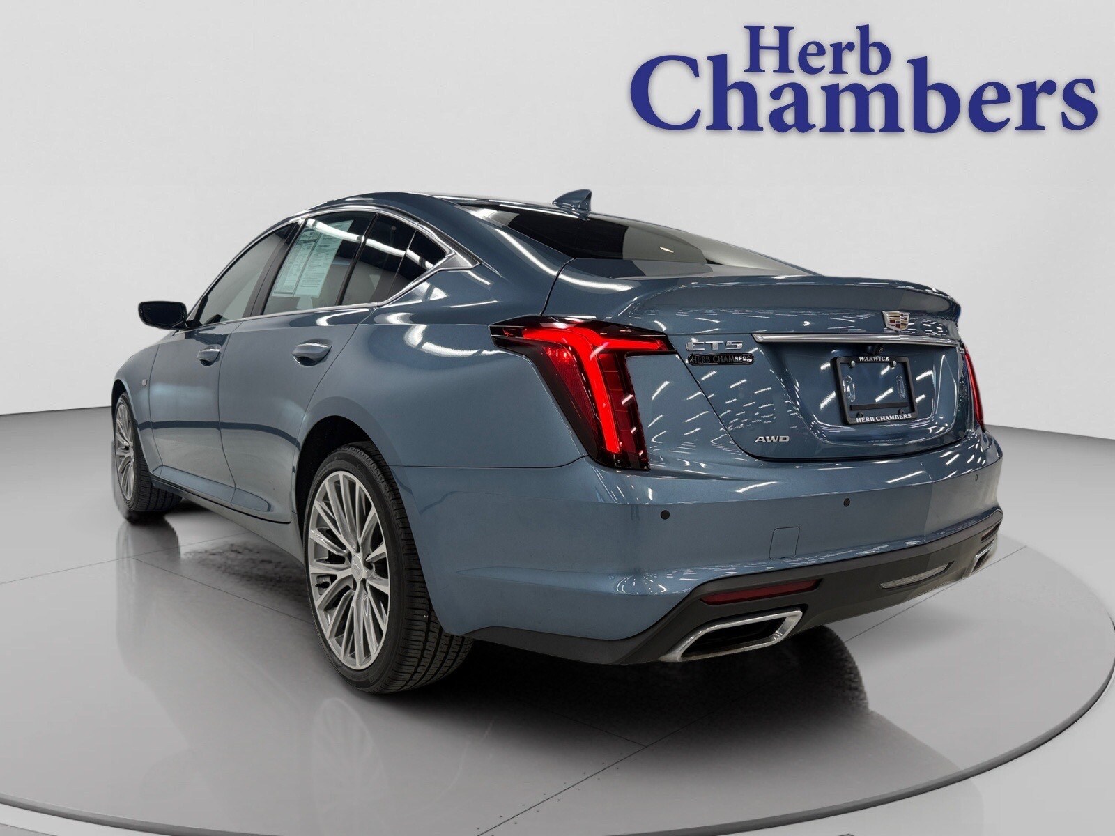 2023 Cadillac CT5 Premium Luxury photo 3