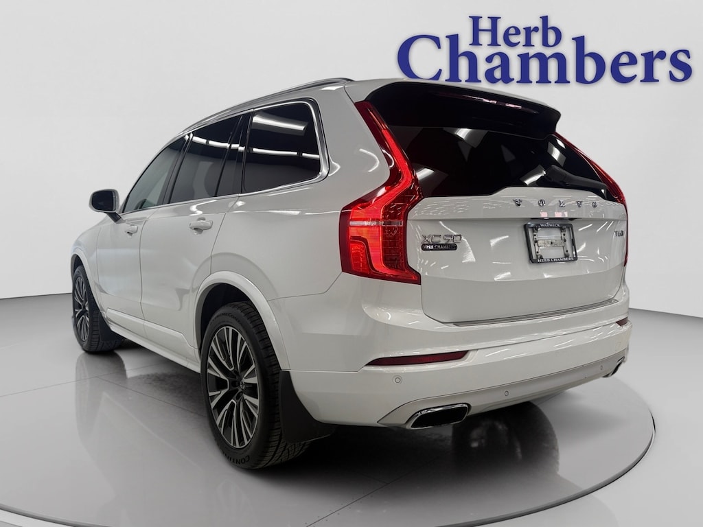 Used 2021 Volvo XC90 Momentum Utility