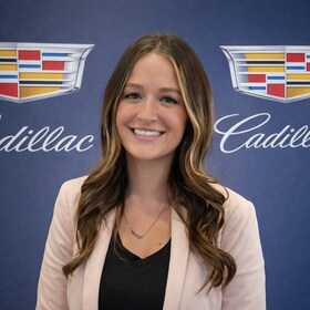 Staff member ALI LEWIS from ID_ca0ce4febc77