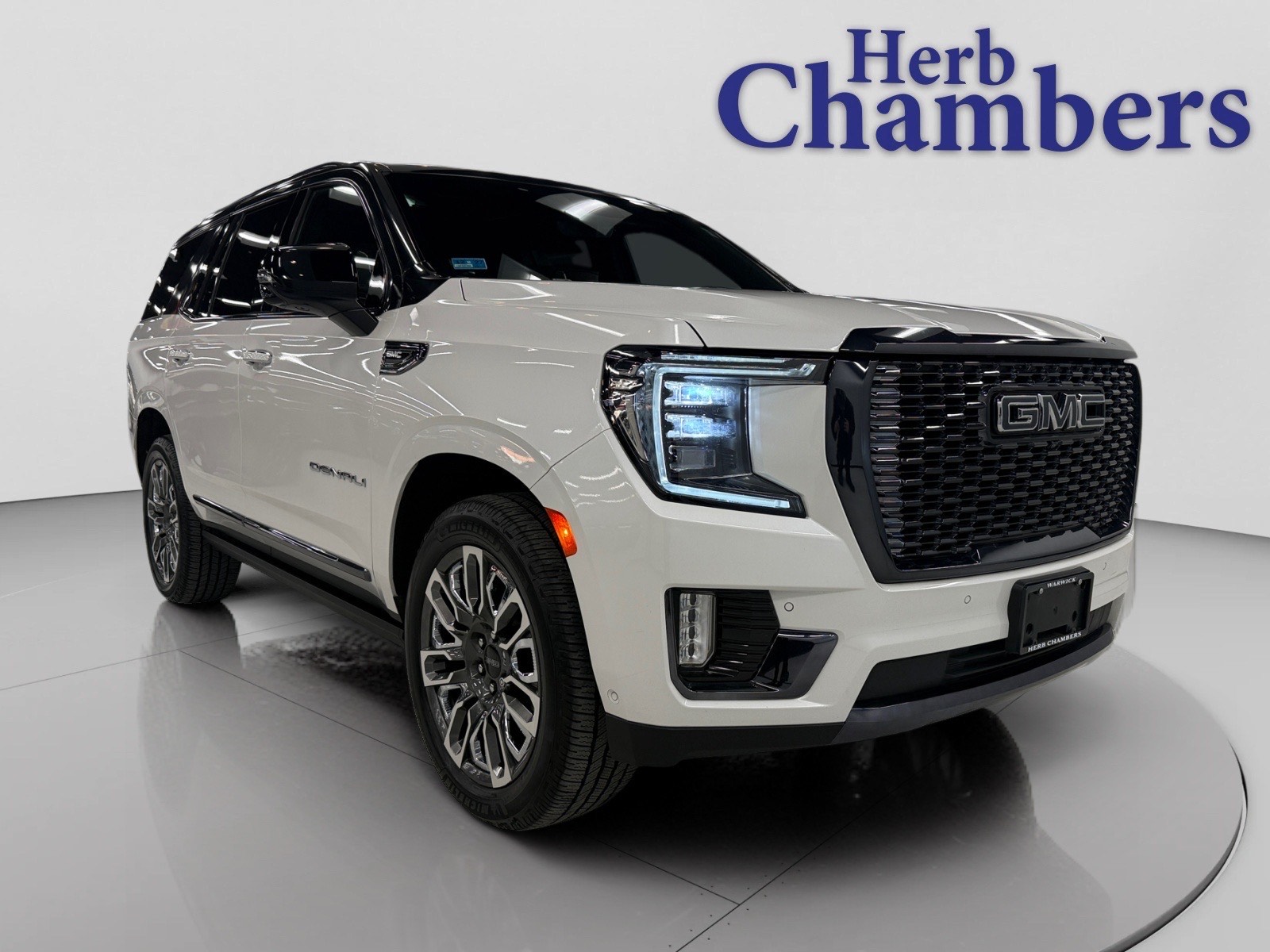 2023 GMC Yukon Denali Ultimate's photo