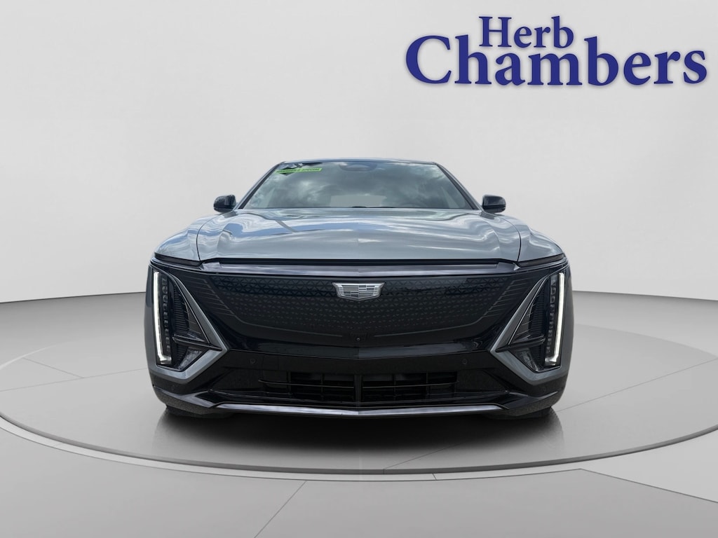 New 2025 CADILLAC LYRIQ Sport 1 SUV