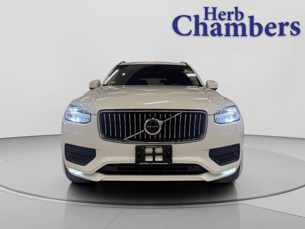 Used 2021 Volvo XC90 Momentum Utility
