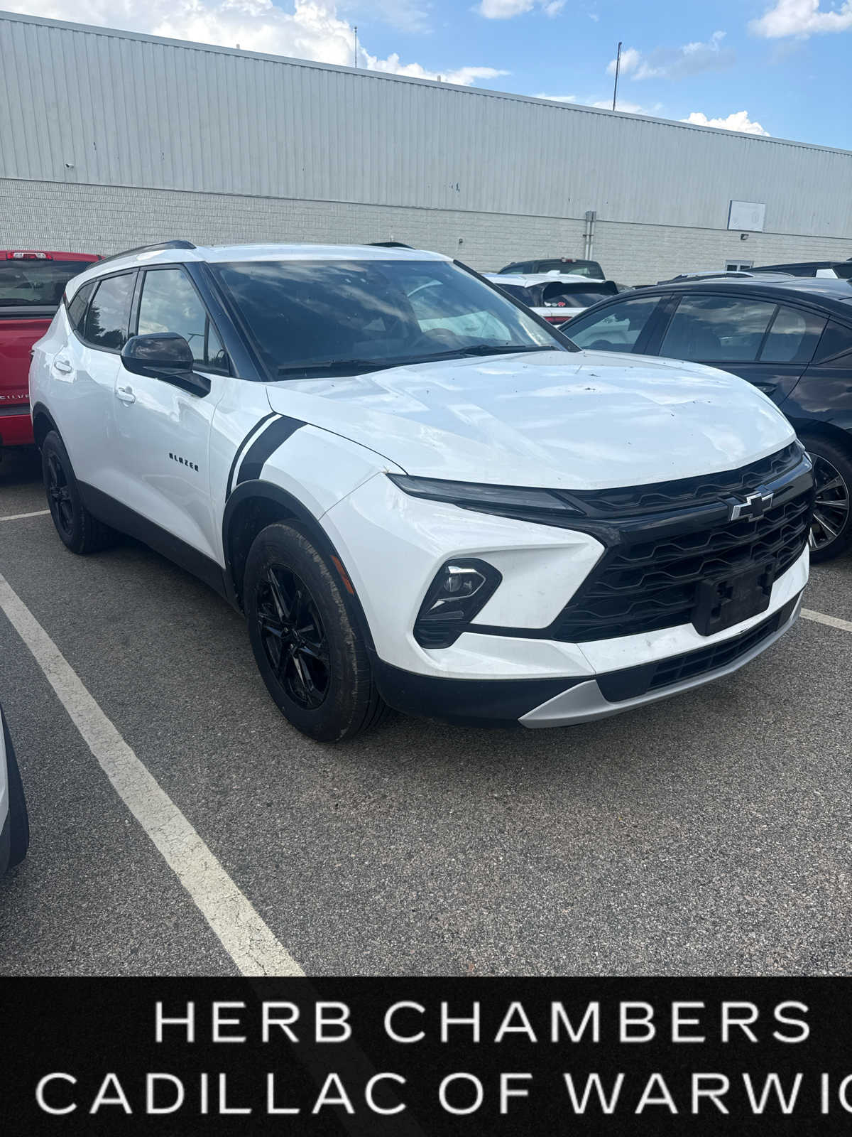 2023 Chevrolet Blazer 2.0T 2LT AWD's photo