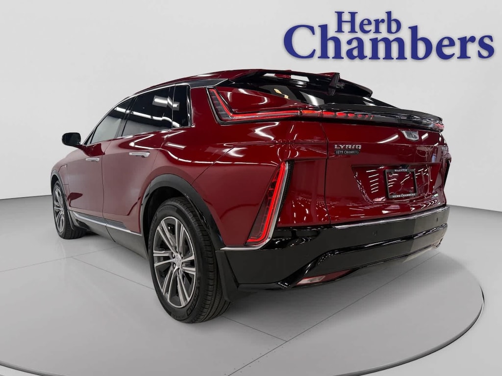 Used 2024 CADILLAC LYRIQ Luxury 1 AWD SUV
