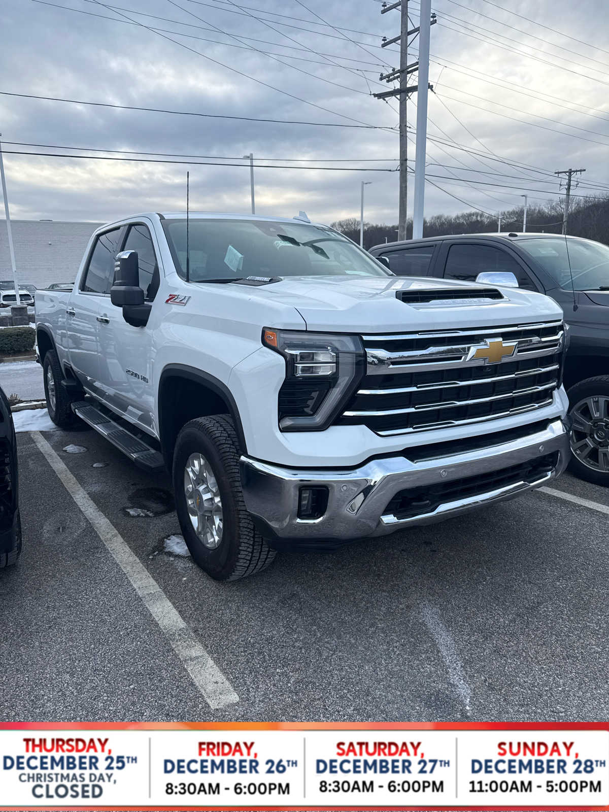 2025 Chevrolet Silverado HD LTZ's photo