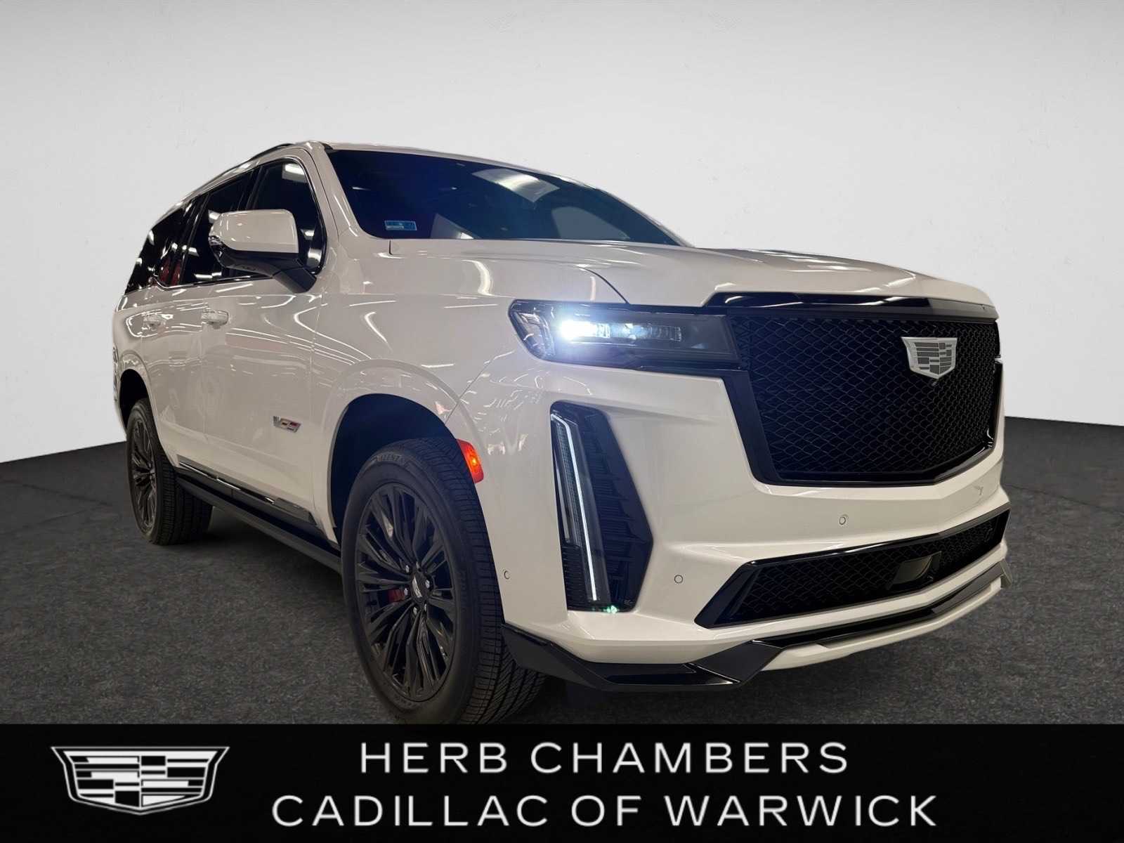 2023 Cadillac Escalade V-Series's photo