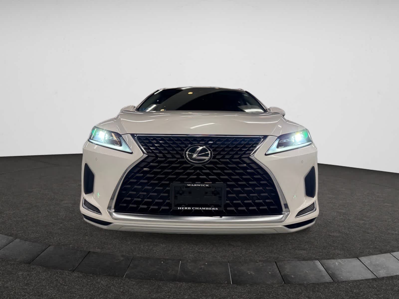 2021 Lexus RX 350L photo 4