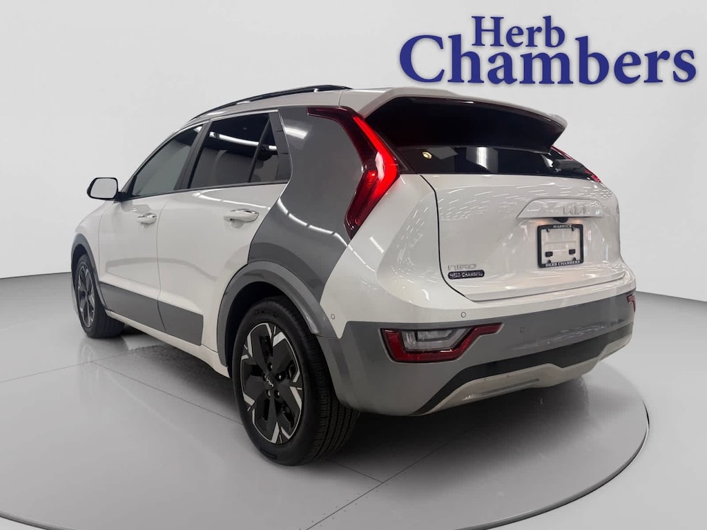 Used 2024 Kia Niro EV Wave FWD w/ Wave Preserve Package SUV