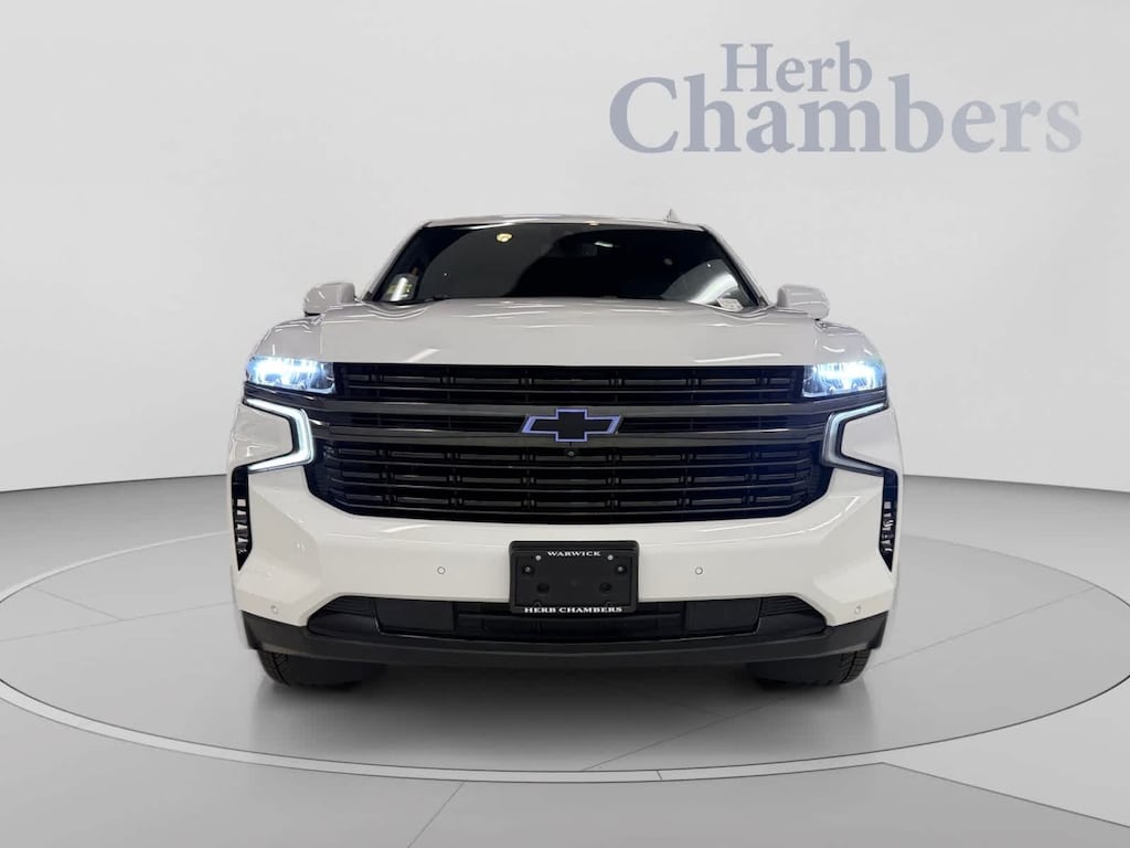 Used 2021 Chevrolet Suburban RST 4WD w/ Luxury Package & Rear Media SUV