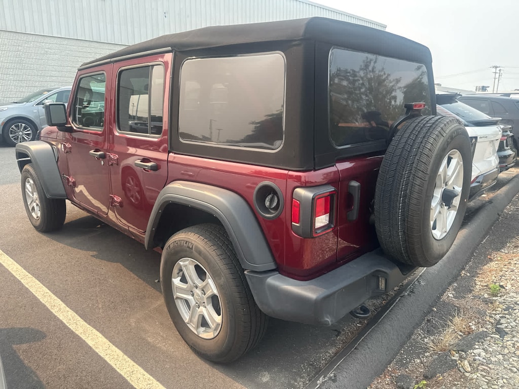 Used 2021 Jeep Wrangler Unlimited Sport 4X4 V6 w/ Perforated Leather & Technology Group SUV