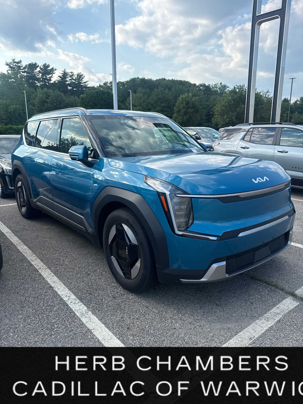 2024 Kia EV9 Wind AWD's photo