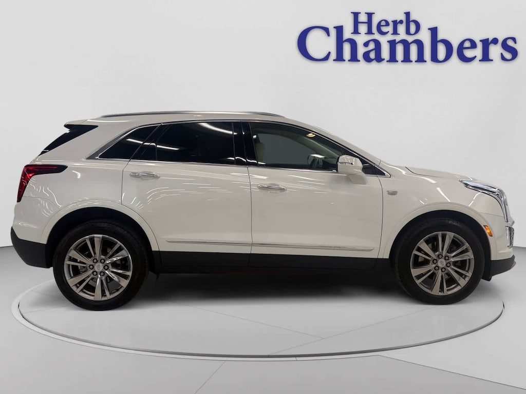 Certified 2024 CADILLAC XT5 Premium Luxury V6 AWD SUV