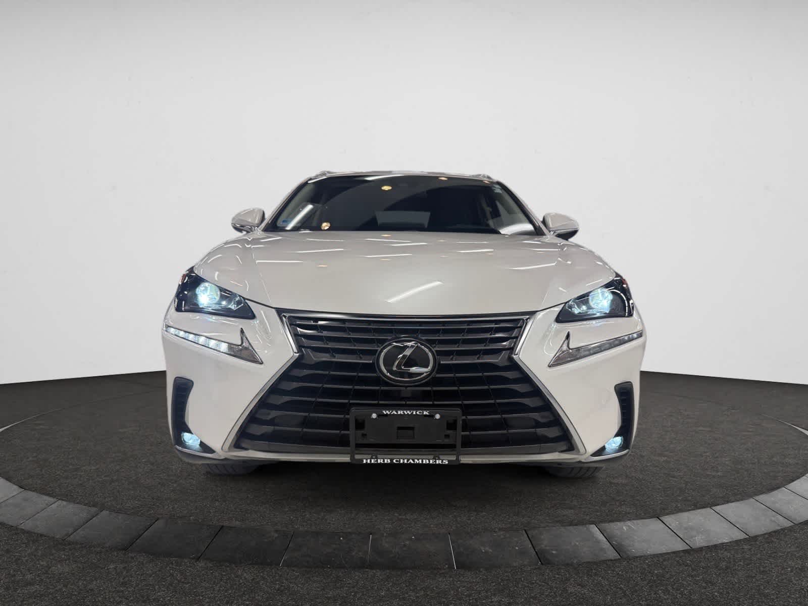 2021 Lexus NX 300 photo 4