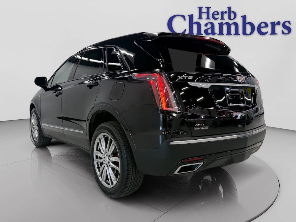 Used 2022 CADILLAC XT5 Sport V6 AWD w/ Navigation SUV