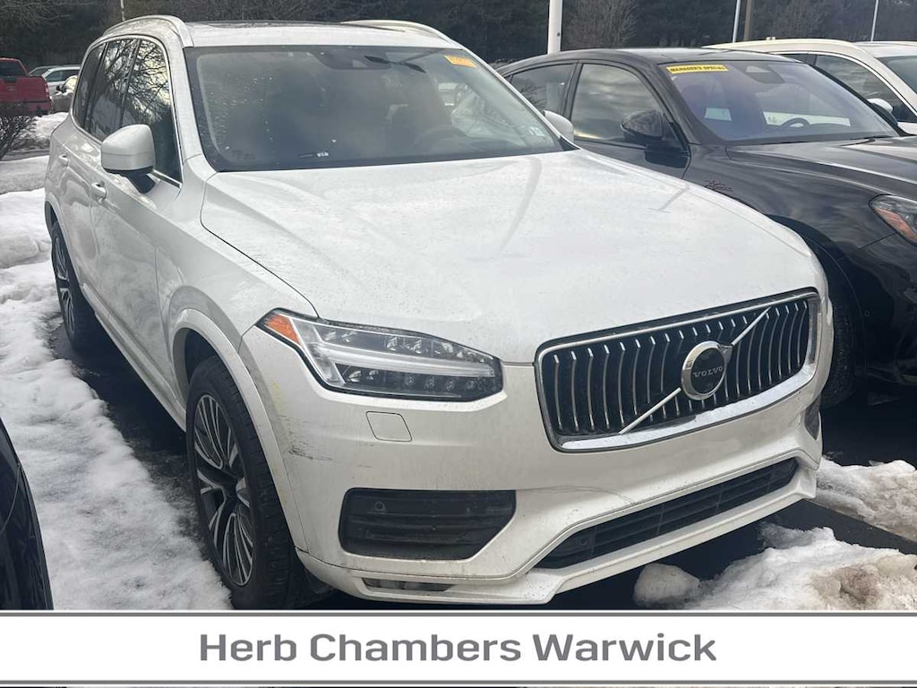 Used 2021 Volvo XC90 Momentum Utility