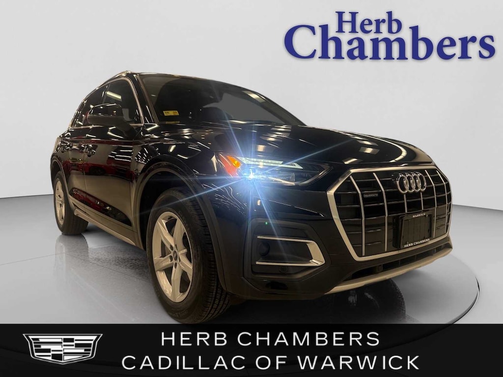 Used 2023 Audi Q5 Premium w/ Convenience Package & Panoramic Sunroof Utility